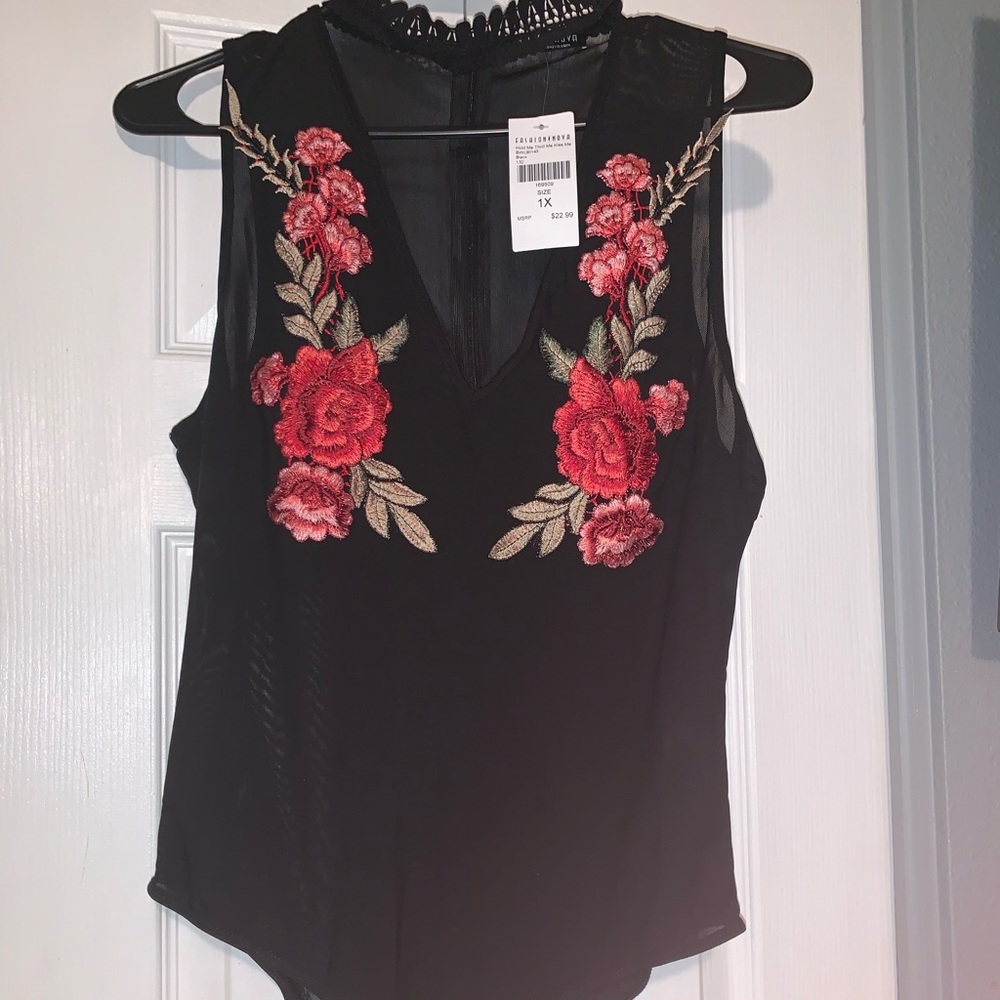 Fashion Nova Hold me Thrill Me Kiss Me Bodysuit